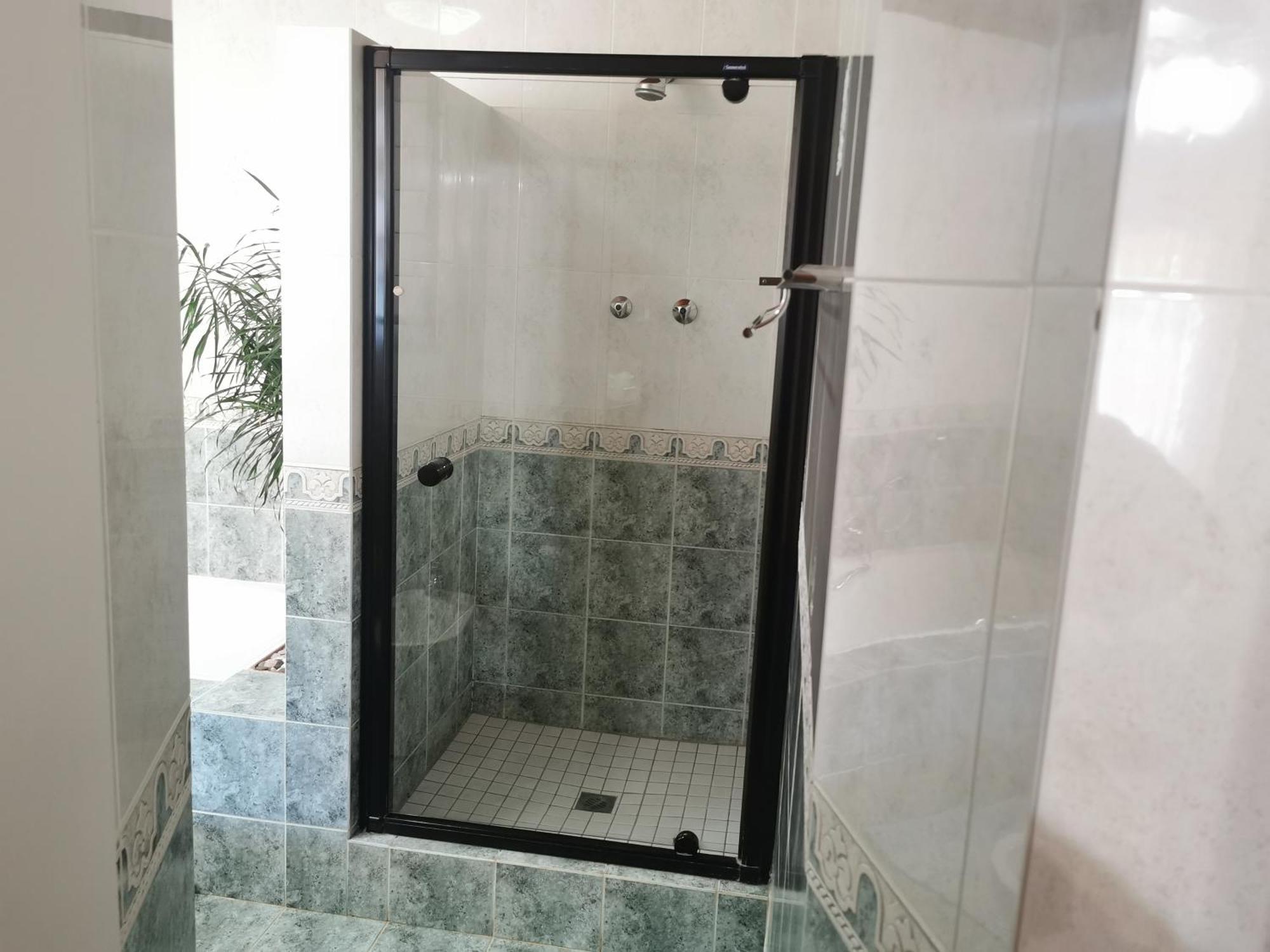 Villa Stella Guest House Іденвейл Екстер'єр фото