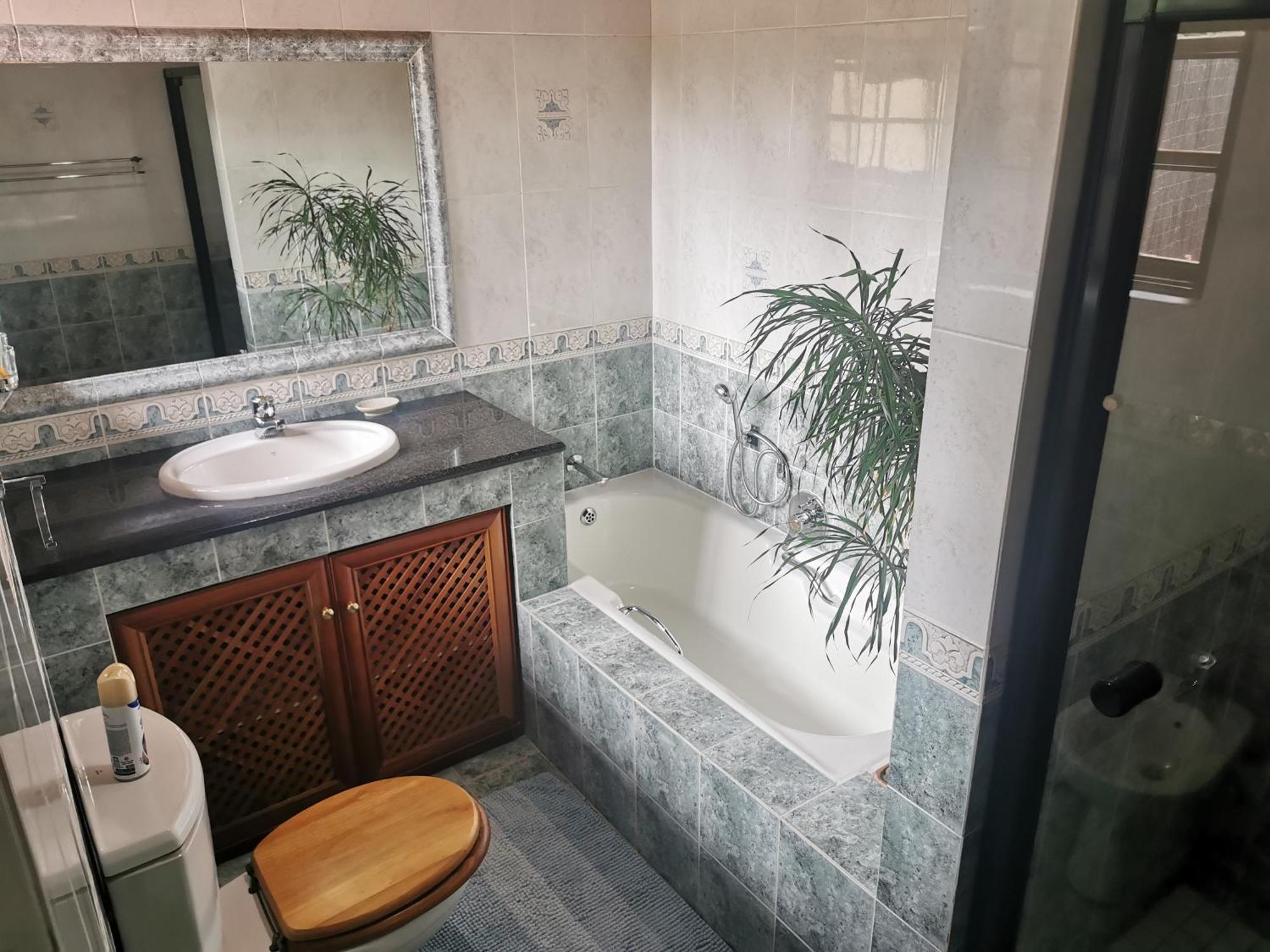 Villa Stella Guest House Іденвейл Екстер'єр фото
